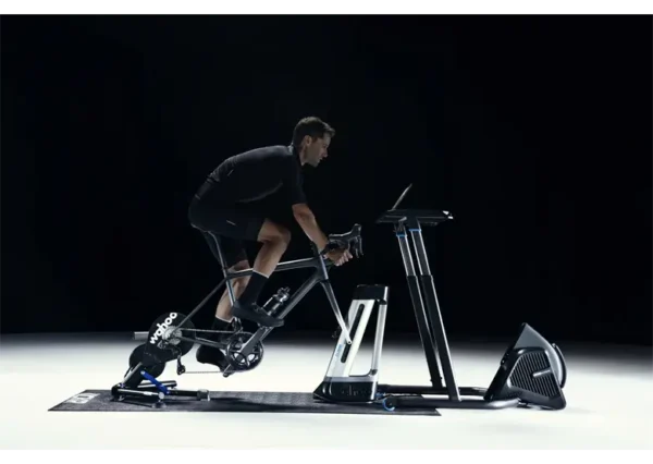 Trenażer smart WAHOO KICKR Smart Power Trainer V6 - obrazek 2